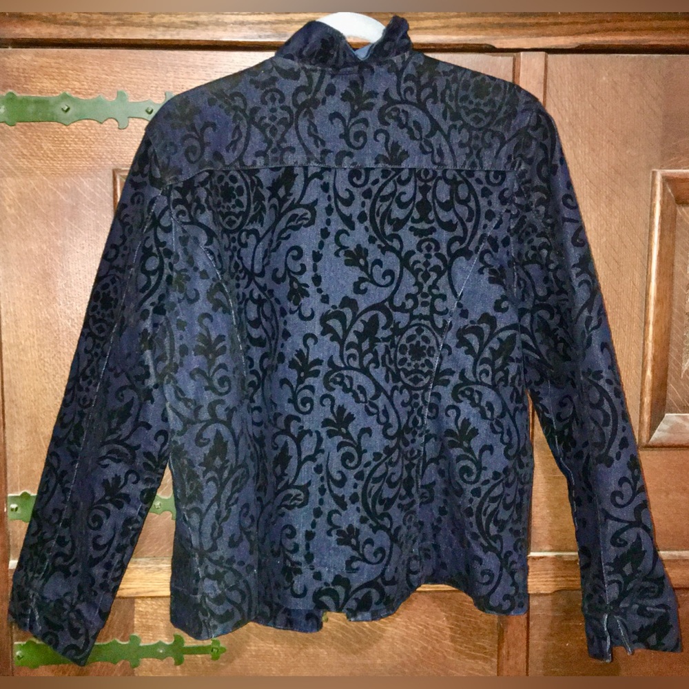 TANTRUMS Denim Jacket w/ruffles & flocking - Picture 3 of 15